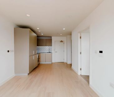 1 Bed 1 Bath - Photo 2