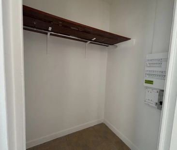 Location Appartement 2 pièces 55m² NICE 06000 - Photo 5