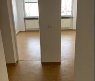 Großzügige Vierzimmer Wohnung im Hochparterre mit Balkon – Zeitmiet... - Foto 6