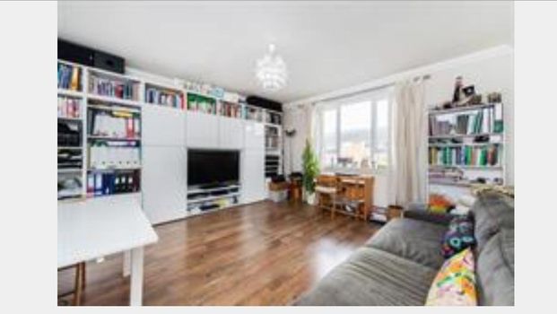 2 Bed Maisonette, Charlton Road, SE7 - Photo 1