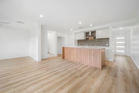 65B Commander Street - Photo 2