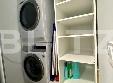 Apartament cu 2 camere, 66 mp, parcare subterana, zona Scala center - Photo 5
