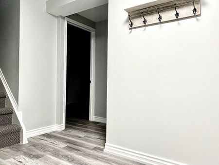 For Lease - 28 Caldwell Crescent Unit# Basement, Brampton, Ontario - Photo 4