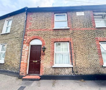 2 Bed Terraced House, Church Road, CR0 - Photo 6
