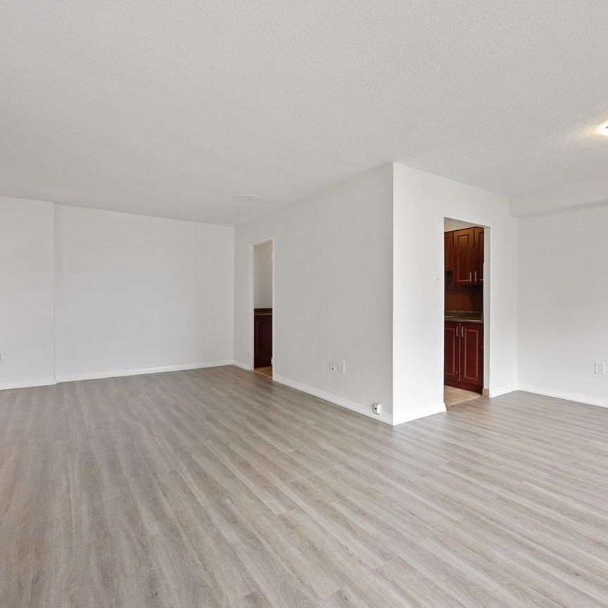For Lease - 100 Prudential Drive Unit# 911, Toronto, Ontario - Photo 1