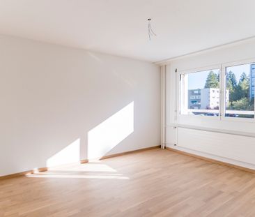 APPARTEMENT RENOVE AVEC BALCON ET ASCENSEUR - Photo 5