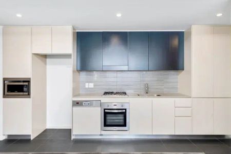 C408/12 Nuvolari Place,Wentworth Point,New South Wales 2127, Sydney - Photo 5