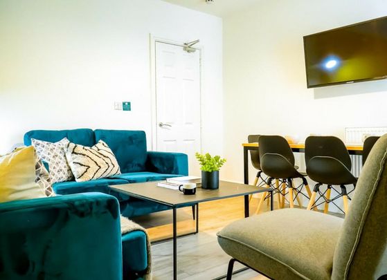 4 bedroom house to rent - Photo 1