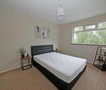 214 Belvoir Drive, Belvoir Park, Belfast, BT8 7RR - Photo 2