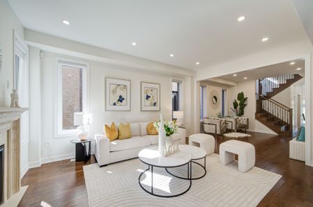 For Lease - 87 Mccague Avenue, Richmond Hill, Ontario - Photo 2