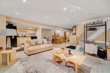 For Lease - 4982 Maxine Place, Mississauga, Ontario - Photo 4