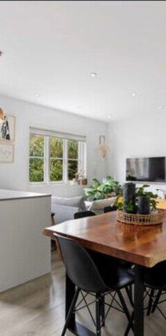 Randwick - Photo 1