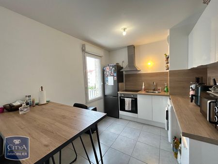 Location Appartement 3 pièces 66m² VILLEURBANNE 69100 - Photo 2