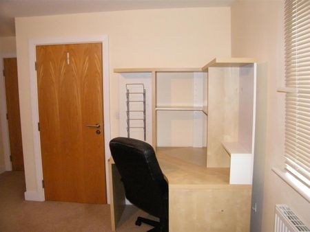 2 bedroom apartment to rent - Photo 5