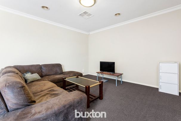 Student Accommodation - 2 rooms now available - Photo 1