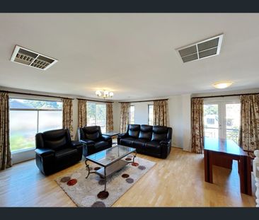 39 Mandowie Road, Glen Waverley, Vic 3150 - Photo 3