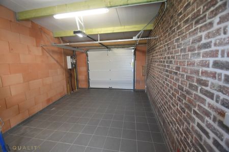 Energiezuinige, moderne Half-open woning met 4 slpk. , garage, oprit en tuin - Foto 4