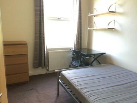 Whitby Road, Fallowfield, Manchester, M14 - Photo 5