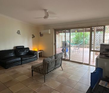 Sinnamon Park - Photo 1