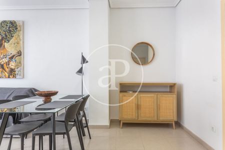 Flat for rent with views in Gran Vía (Valencia) - Photo 3