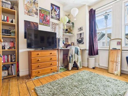 Totland Road, Brighton, BN2 - Photo 3