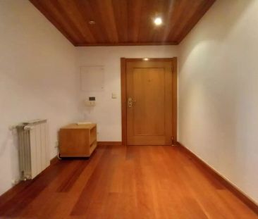 Room in a shared 4-bedroom apartment for rent in Lisbon, bills incl... - Photo 5