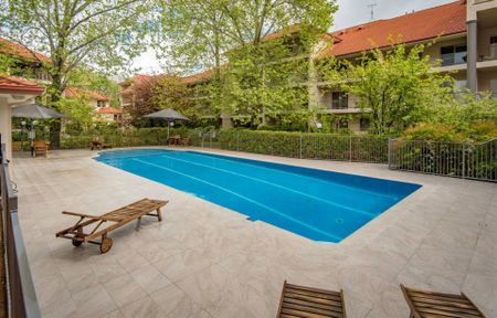 Fully furnished penthouse at "The Brighton" - Photo 5