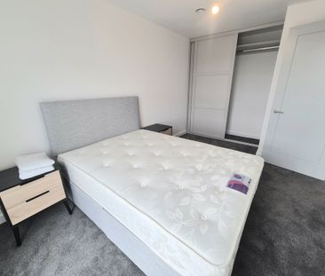 Cow Green, Halifax - Photo 2