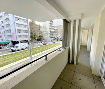 Location Appartement 3 pièces 57m² NICE 06300 - Photo 5