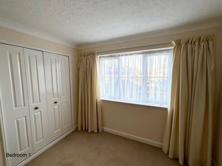 A 2 Bedroom Ground Floor Flat Instruction to Let in Bexhill-on-Sea - Photo 3