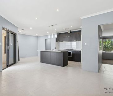 Spacious, Modern Living in the Heart of Wellard - Photo 2