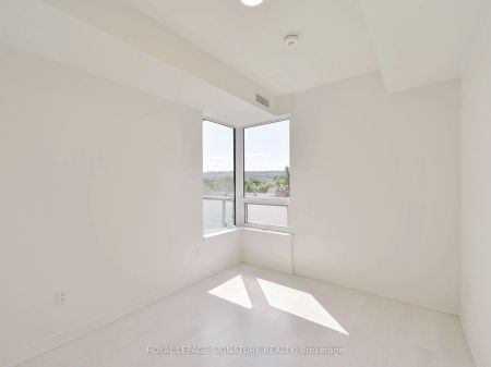 415 Main Street W #405 - Photo 5