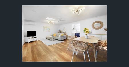 Fully Updated Low Maintenance Duplex - Photo 2