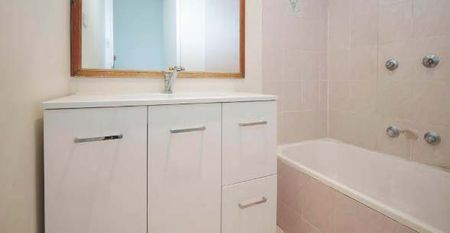 69 Burkitt Street, Page ACT 2614 - House For Rent | Domain - Photo 5