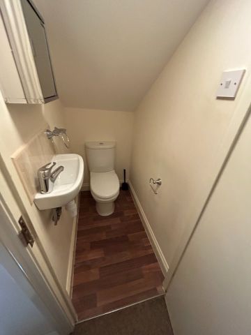 7 Bed Terraced House, Horfield Road, BS2 - Photo 5