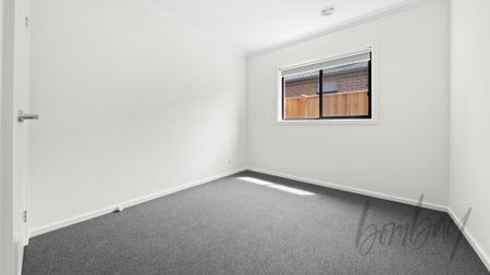 Brand New Family Home - Photo 3