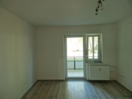 Attraktiv! Günstig geschnittene 3-Zimmer-Wohnung - Foto 4