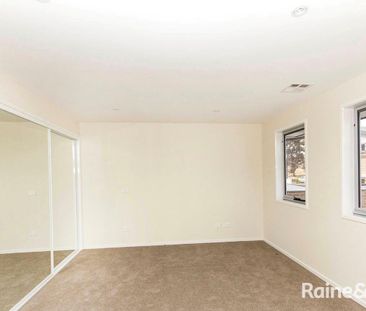 10/21 Samaria Street, Crace ACT 2911 - Townhouse For Rent | Domain - Photo 5