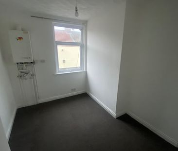 2 Bed Terraced House, Sunbeam Road, L13 - Photo 4