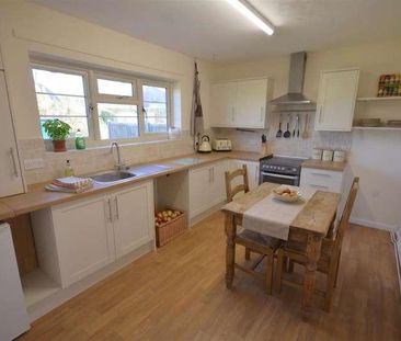 Marlborough Farm, Aubourn, Lincoln, LN5 - Photo 4