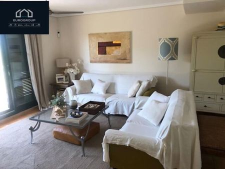 Luxury 4 room Detached House for rent in Finestrat, Spain - Photo 3