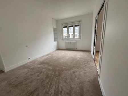 Rental Apartment Paris 8th - Photo 4