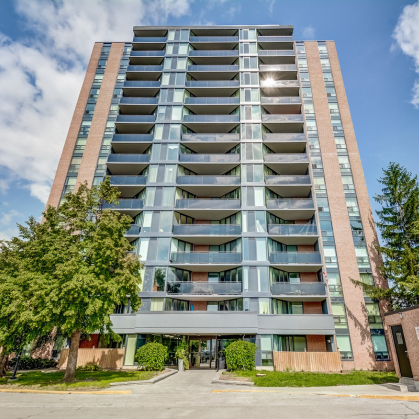 Aquitaine Avenue - Photo 2