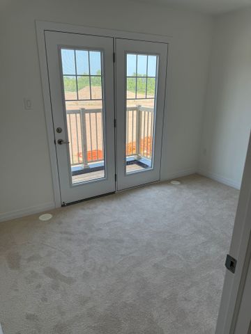 For Lease - 39 Gunnel Road, Welland, Ontario - Photo 2