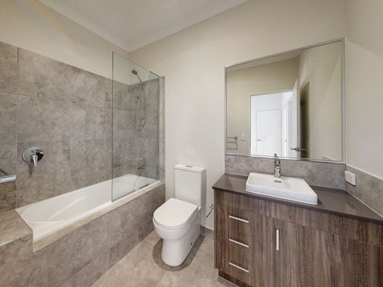 Central Townhouse - Photo 1