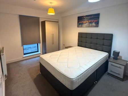 2 bedroom flat to rent - Photo 4
