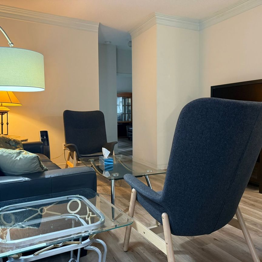 For Lease - 366 Lippincott Street Unit# 3, Toronto, Ontario - Photo 1