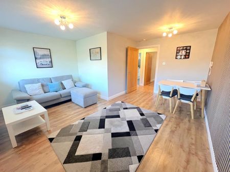 1 bedroom flat to rent - Photo 2