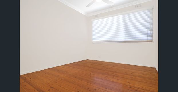 Large home 5 bedroom home - Photo 1