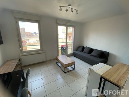 Apartment - Photo 2